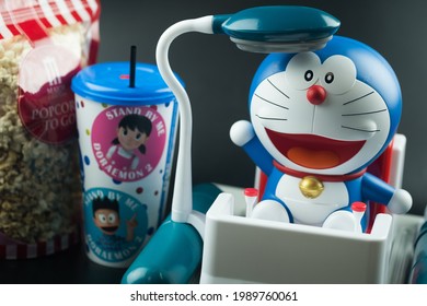 Doraemon Cat Images Stock Photos Vectors Shutterstock