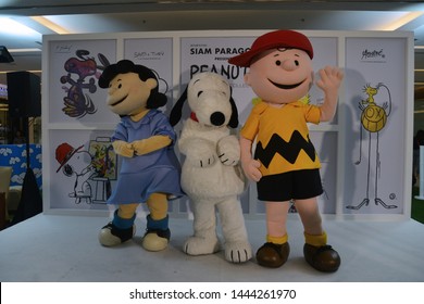 Bangkok, Thailand – June 21, 2019: Costume Of Snoopy, Charlie Brown And Lucy Van Pelt At Siam Paragon Shopping Mall