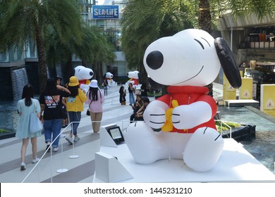 430 Peanuts snoopy Images, Stock Photos & Vectors | Shutterstock