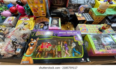 Bangkok, Thailand - June 5, 2022 :
Toy Figures Market, Thaniya The Collector Toy, Thaniya Plaza, Silom District, Bangkok, 