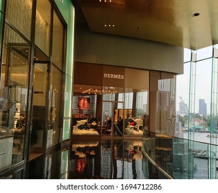 Bangkok, Thailand. March 15, 2020 - Hermes Fashion House Entrance In Shopping Mall. Hermes Is High-end Fashion Retailer For Handbags, Scarf And Accessories.