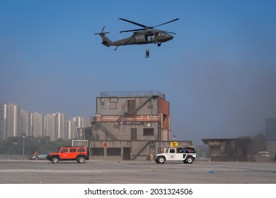 Bangkok, Thailand - November 18, 2019 : Demonstration Showcase The Capability Of The Royal Thai Armed Forces And Disaster Relief Agency At Defense And Security 2019 Impact Exhibition Center Thailand.