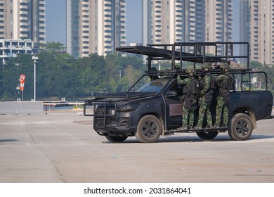 Bangkok, Thailand - November 18, 2019 : Demonstration Showcase The Capability Of The Royal Thai Armed Forces And Disaster Relief Agency At Defense And Security 2019 Impact Exhibition Center Thailand.