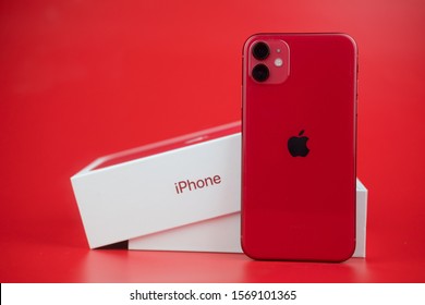 Iphone 11 Red Images Stock Photos Vectors Shutterstock