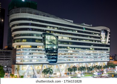 Bangkok, Thailand - November 7, 2019: At Twilight Time Of The Unilever House Head Office Building. Unilever Is Leading Consumer Products Manufacturer In Thailand.