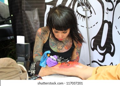 Tattoo Girl Thai Images Stock Photos Vectors Shutterstock