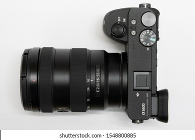 BANGKOK - THAILAND - OCTOBER 31 2019 :  Top view of  new Sony A6600 (Alpha6600) with new Sony 16-55 F2.8 G lens on body, Bangkok, Thailand on October 31,2019.