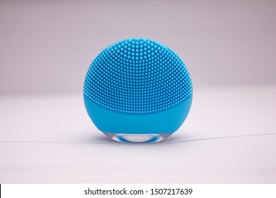 Bangkok, Thailand - Sep 13, 2019: This Is Face Washing Machine Brand Foreo. It Was Made From Medical Non Allergy Silicone. By This Blue One Is Suitable For Combination Skin.