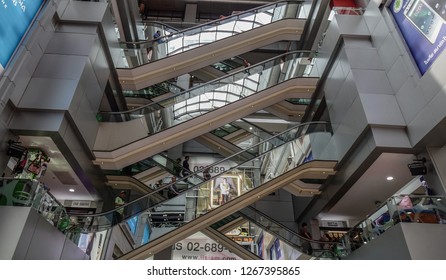 Bangkok, Thailand - Sep 16, 2018. Moving Escalators At MBK Shopping Mall. In 2017, According To The IMF, Thailand Had A GDP Of 15.450 Trillion Baht (USD 455 Billion).