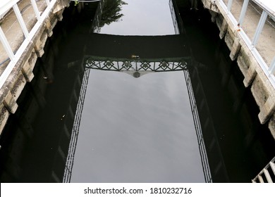 Bangkok, Thailand - Sep 7,2020 : Polluted Black Dirty Wastewater Canal In City Community Of Bangkok.