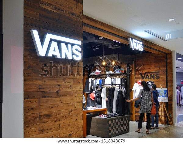 vans clothing outlet