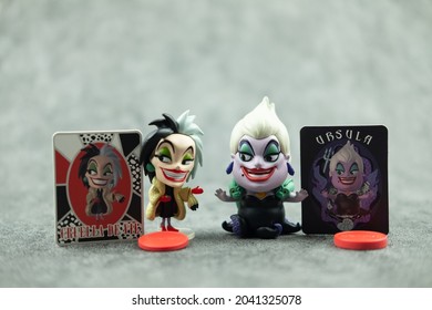 Bangkok, Thailand - September 14, 2021 : Villain Series Blind Box X MINISO, Cute Toy Of Cruella De Vil And Ursula Sell In Thailand