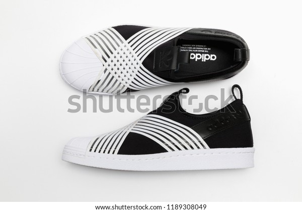 adidas slip on 2018