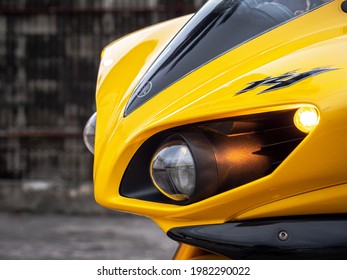 Bangkok, Thailand-05-30-2021: Motorcycle Yellow-Black Yamaha YZF R1, Part No. Yam-YZF1000, Close Up, Front View