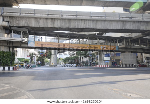 Bangkok\
Thailand-April 5,2020:Bangkok\'s economic road is open, traffic is\
not jammed,because it\'s the government\'s policy to prevent the\
outbreak of Coronavirus or\
Covid-19.
