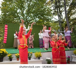 343 Thai nail dance Images, Stock Photos & Vectors | Shutterstock