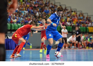 BANGKOK THAILAND-OCT14:Jetsada Chudech(Blue) Of Thailand In Action During 2015 AFF Futsal Championship Match Between Thailand And Vietnam At Bangkok Arena Stadium On October14,2015 In Thailand