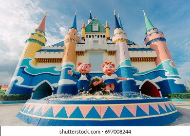 BANGKOK,THAILAND - AUGUST 8,2017 : Castle In Amusement Park. At Siam Park City In Bangkok