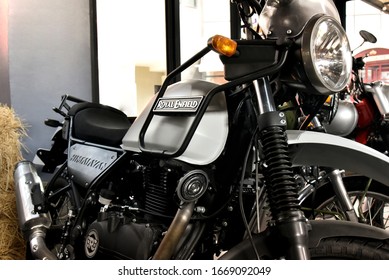 Enfield Himalayan Hd Stock Images Shutterstock