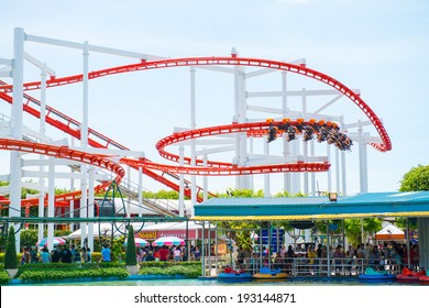 BANGKOK,THAILAND - MAY 11: The Roller Coaster Track At Dream World On May 11, 2014. In Bangkok ,Thailand