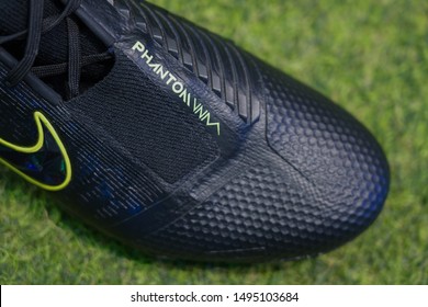 Zapatillas Nike Hypervenom Phantom Futsal Deportes y