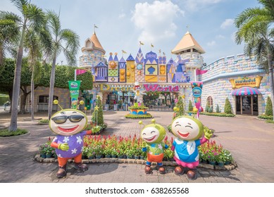 Bangkok,Thailand-April 3,2017 : Dream World Is One Of Thailand's Famous Amusement Parks In Bangkok ,Thailand.