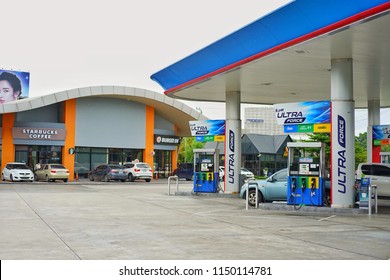 Bangkok,Thailand:August 6,2018- PTT Fuel Oil Station With The Commercial Area, Starbucks Coffee And Burger King, In The Rest Area.