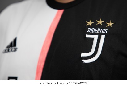 Logo Juventus Images Stock Photos Vectors Shutterstock