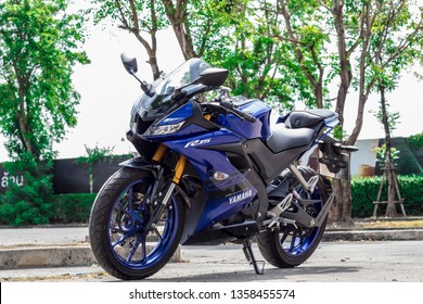 yamaha big bike 2019