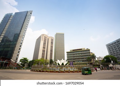 Bangladesh – April 05, 2020: Empty Road Of Shapla Chattar Motijheel During Coronavirus Shutdown Movement At Dhaka.