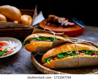 Banh mi - Vietnamese sandwich - Vietnamese food