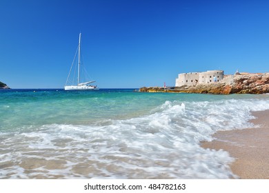 Banje Beach Imagenes Fotos De Stock Y Vectores Shutterstock