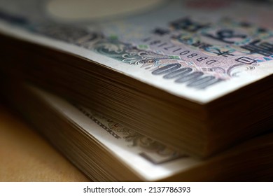 Bank of Japan banknotes, 10,000 yen, A wad of bills                     