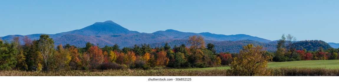 Banner Of The Green Mountains Of Vermont In Fall
