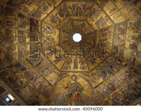  Baptistery of Florence - View of the mosaic ceiling .