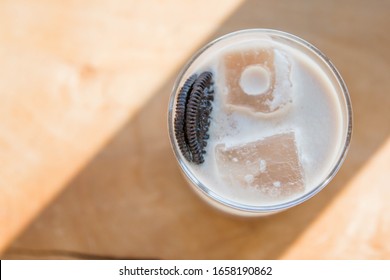 Bar Cocktail With Dunked Oreo