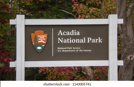 Bar Harbor, Maine / USA - 10/10/2015: Entrance To Acadia National Park 