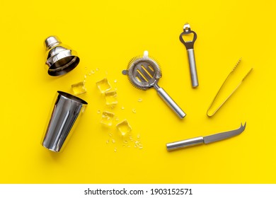 Bar Tools And Utensils For Cocktail - With Shaker, Strainer And Ice