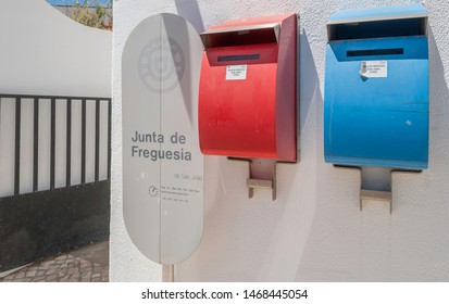 BARAO DE SAO JOAO, LAGOS PORTUGAL AUGUST 2 2019: Post Office On Main Street Junta De Freguesia