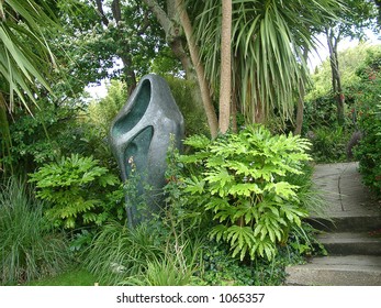 Barbara Hepworth Sculpture Garden