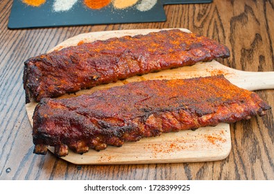 Barbecue Pork Ribs Or Bbq Catering Platter Of Meats. Traditional Texas BBQ: Beef Brisket, Beef Ribs, Pork Ribs, Sausage Links, Black Pepper Roasted Chicken, And Turkey Served With Homemade Sauce.