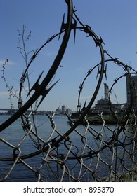 Barbed Wire on east river brooklyn, nyc
