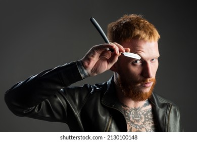 Barber Blade. Brutal Guy, Straight Razor. Bearded Client Visiting Barbershop. Barber Straight Razor, Barber Shop, Suit. Vintage Barber Shop, Shaving. Portrait Bearded Man.