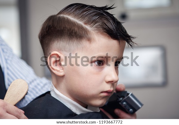 boy hair cutting machine