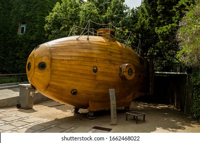 renaissance submarine design