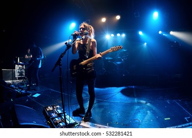 BARCELONA - FEB 6: Wolf Alice (band) In Concert At Razzmatazz Stage On February 6, 2016 In Barcelona, Spain.