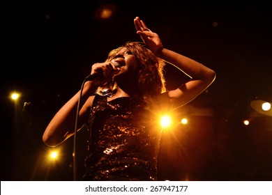 BARCELONA - JAN 9: The Excitements (soul band) performs at Apolo venue on January 9, 2015 in Barcelona, Spain.