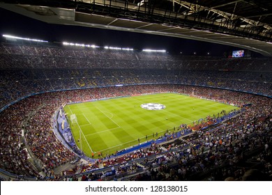 BARCELONA - SEPTEMBER 13: Panoramic View Of Camp Nou Stadium Before The Champions League Match Between FC Barcelona And AC Milan, Final Score 2 - 2, On September 13, 2011, In Barcelona, Spain.