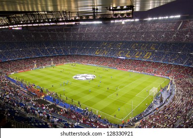 BARCELONA - SEPTEMBER 13: Panoramic View Of Camp Nou Stadium Before The Champions League Match Between FC Barcelona And AC Milan, Final Score 2 - 2, On September 13, 2011, In Barcelona, Spain.