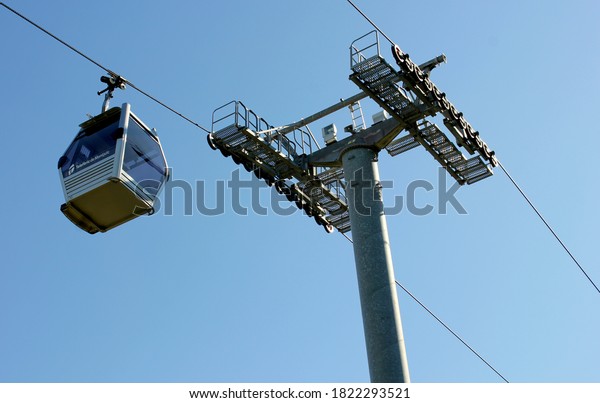 Barcelona, ​​Spain. September 27, 2020. Cabins\
of the Montjuic Cable Car. This cable car gives access to the\
Montjuïc mountain, in Barcelona,\
​​Spain.